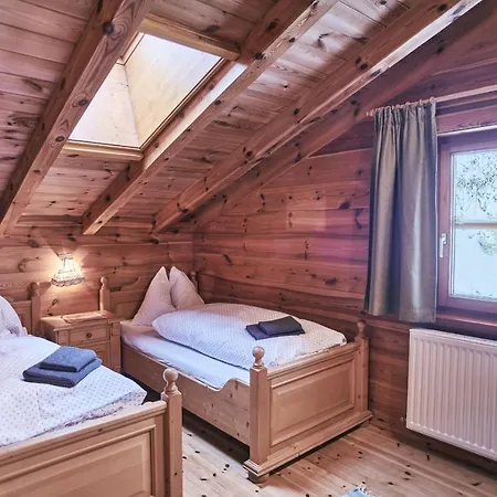 Lodge Mountainranger - - In & Out