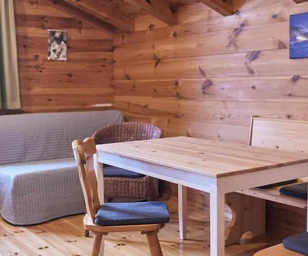 ロッジ Mountainranger - - In & Out オーバータウエルン